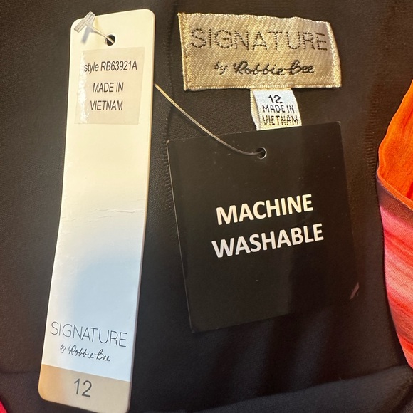 Robbie Bee Signature Cold Shoulder Abstract Print Maxi Dress NWT Size 12 Vibrant - Picture 4 of 15